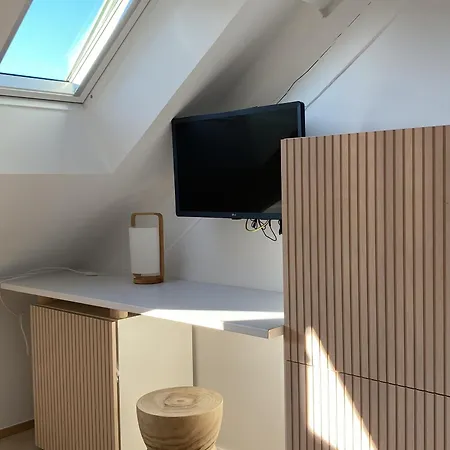 Studio Climatise Et Renove En Centre-ville, A Proximite Des Commerces Et De La Gare, Classe 3 Etoiles - Fr-1-617-62 Διαμέρισμα *