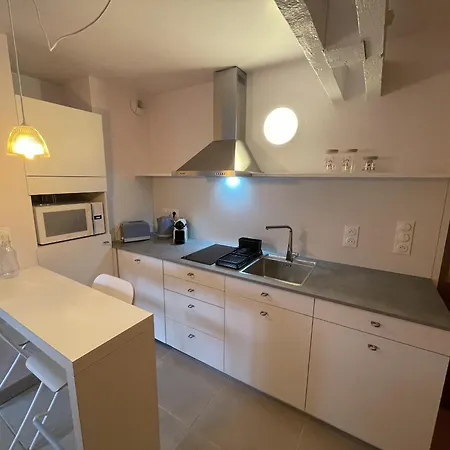 Διαμέρισμα Studio Climatise Et Renove En Centre-ville, A Proximite Des Commerces Et De La Gare, Classe 3 Etoiles - Fr-1-617-62